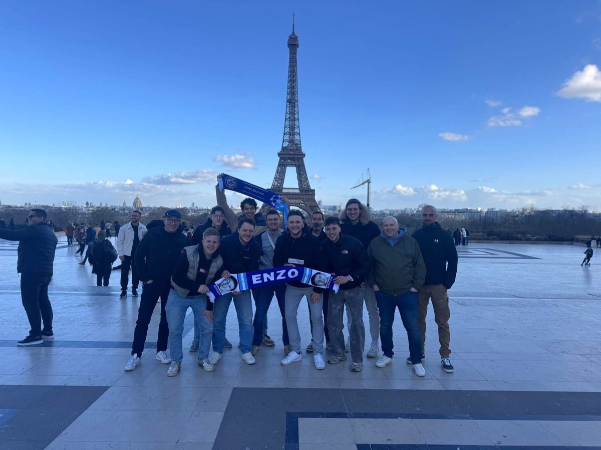 FrancoBlues12's tweet photo. Nous étions présents en nombre pour supporter les blues. 
Malgré un résultat décevant, nous retenons surtout l’ambiance de folie entre supporters et un espoir certain de remontada mardi prochain à domicile où certains de nos membres encourageront nos joueurs !

UpTheChels 💙 https://t.co/UIhQcHGF6A