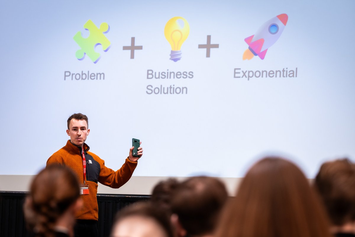 Willingdon Community School tweet media