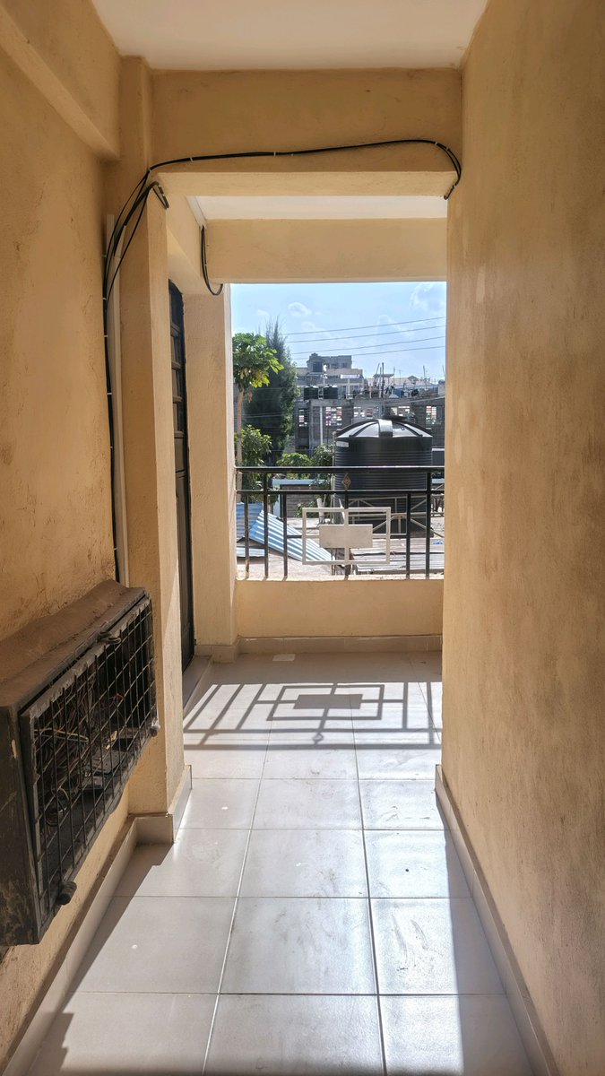 RealStarrlive's tweet photo. #SmartMarketLtd #LuxuryLiving #UtawalaHomes #RealEstateKenya #DreamRentalsKE #NairobiRental #PropertyForRent #InvestSmart #HouseHuntingLocatio https://t.co/srAmGYjhDj