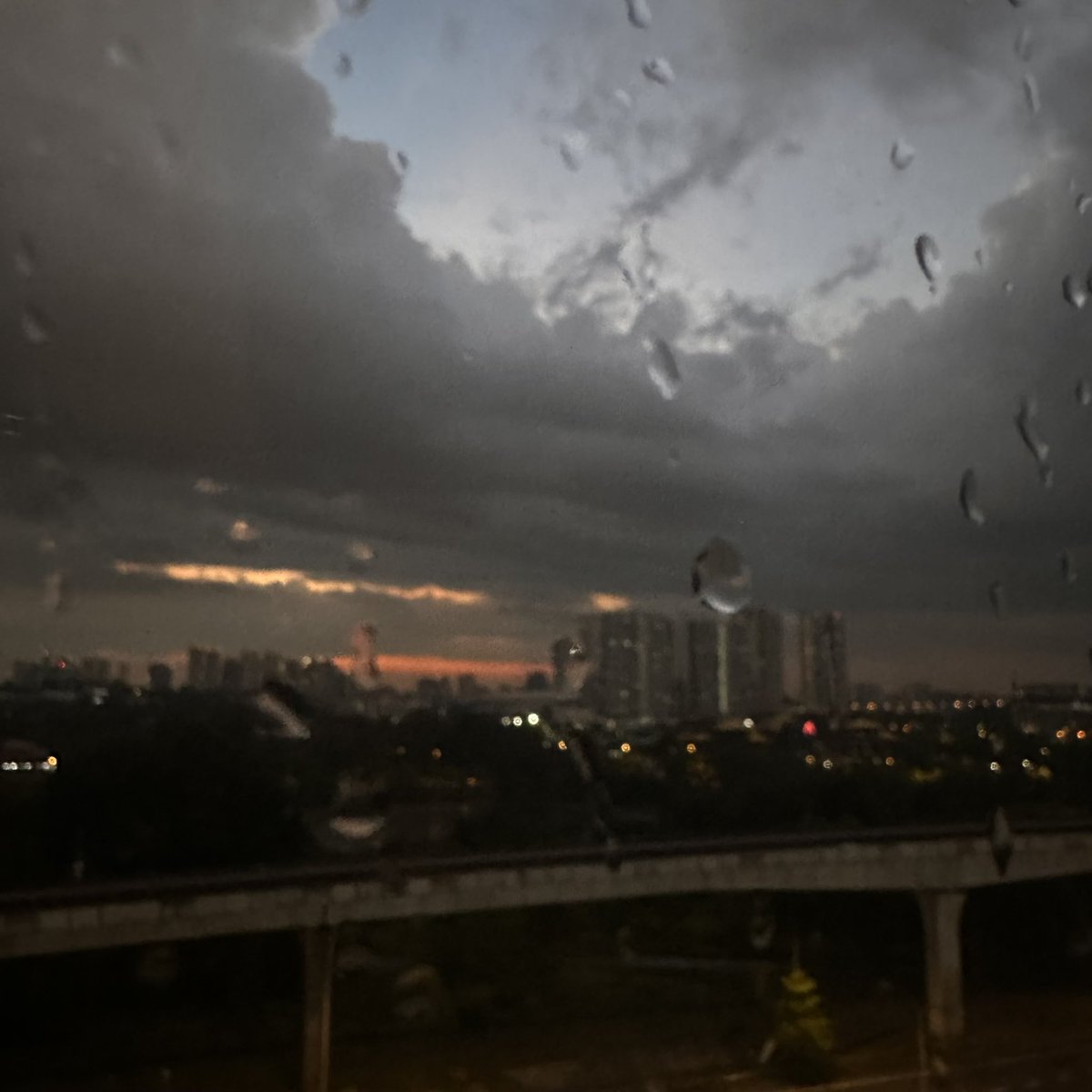 SimpleSacrifice tweet media