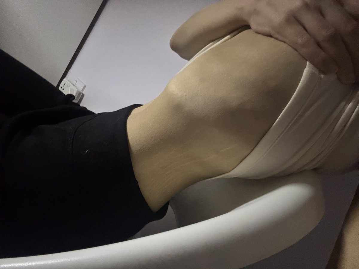 same chair, same person, different body