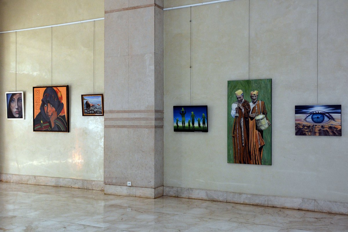 الاحتفال باليوم الدولي للنساء-  معرض للسيدة هيلين كاراسكو نبيه
ⴰⵙⴼⵓⴳⵍⵓ ⵙ ⵡⴰⵙⵙ ⴰⴳⵔⴰⵖⵍⴰⵏ ⵏ ⵜⵎⵖⴰⵔⵉⵏ - ⴰⵙⴼⵙⴰⵔ ⵏ ⵉⵍⵉⵏ ⴽⴰⵔⵔⴰⵙⴽⵓ ⵏⴰⴱⵉⵀ
Célébration de la Journée Internationale des Femmes - Exposition de Mme Hélène Carrasco-Nabih