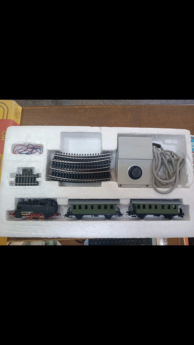 ANDRZEJ KARPINSKI tweet media