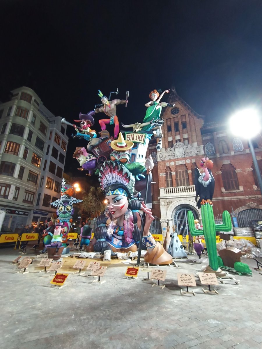La_gata_bonita's tweet photo. 📸 Falla Convento Jerusalén-Matematico Marzal
📸 Falla Mercat Central
📸 Falla La Merced
#11mar2026 #Fallas #Valencia
#FallesDeValencia
#LaMillorFestaDelMon
#streetphotography
@AjuntamentVLC
@c_valenciana
@valenciabonita_
@ValenciaMitica
@Valenciaturismo
@spain https://t.co/iWVV5wI5HJ