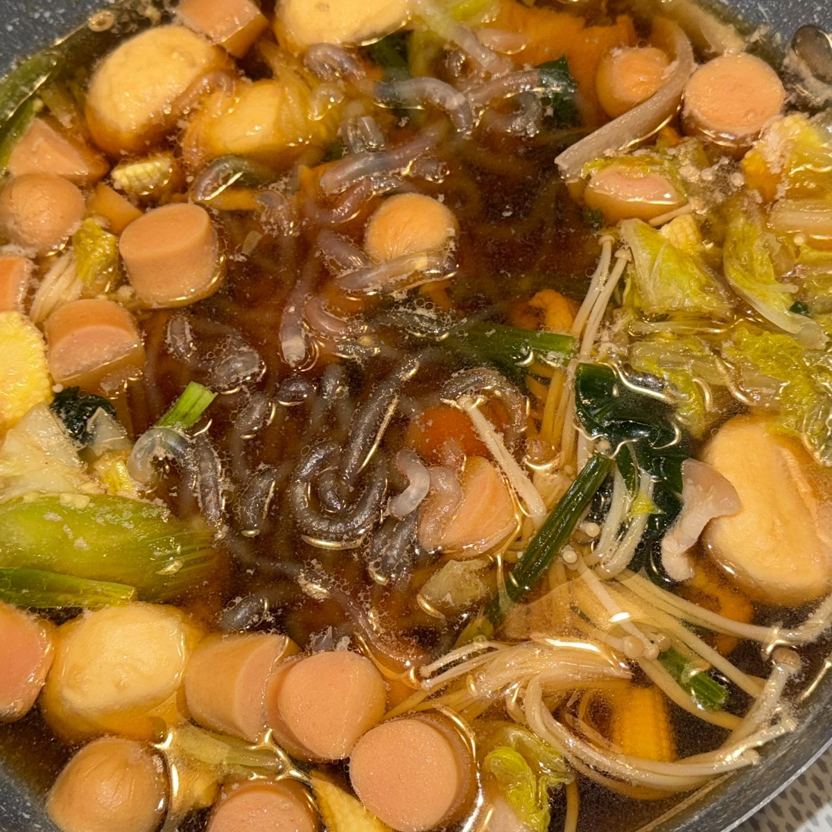 นัทบีพีเซน tweet media