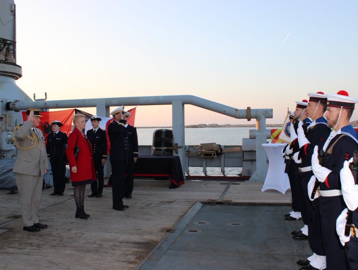 Ambassadrice Catherine Suard tweet media