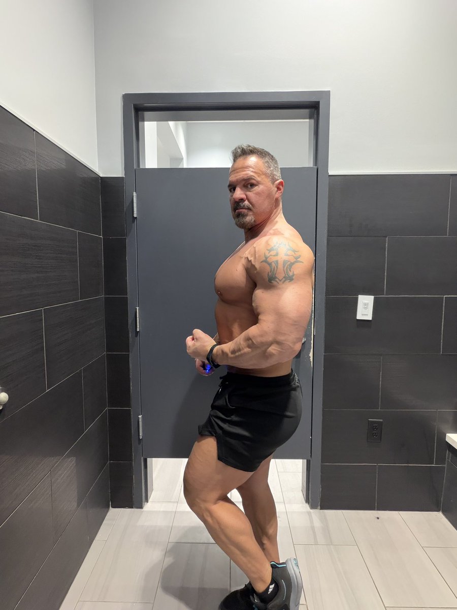 dredlifter tweet media