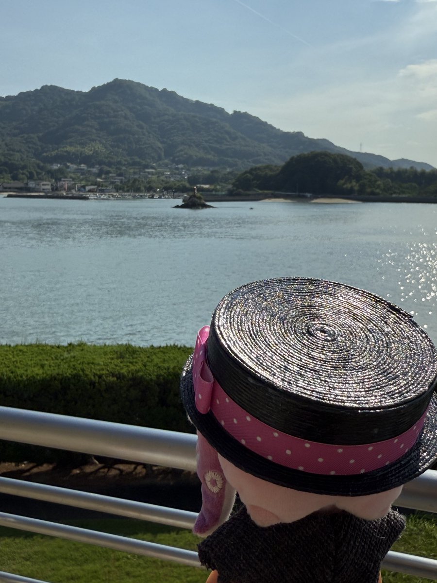 あかり tweet media