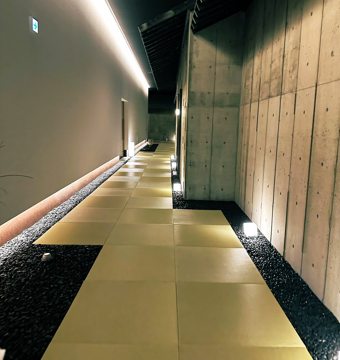 こうや tweet media