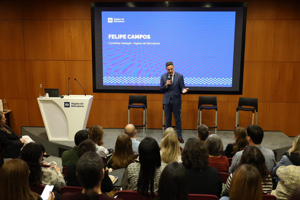 Aigües de Barcelona tweet media