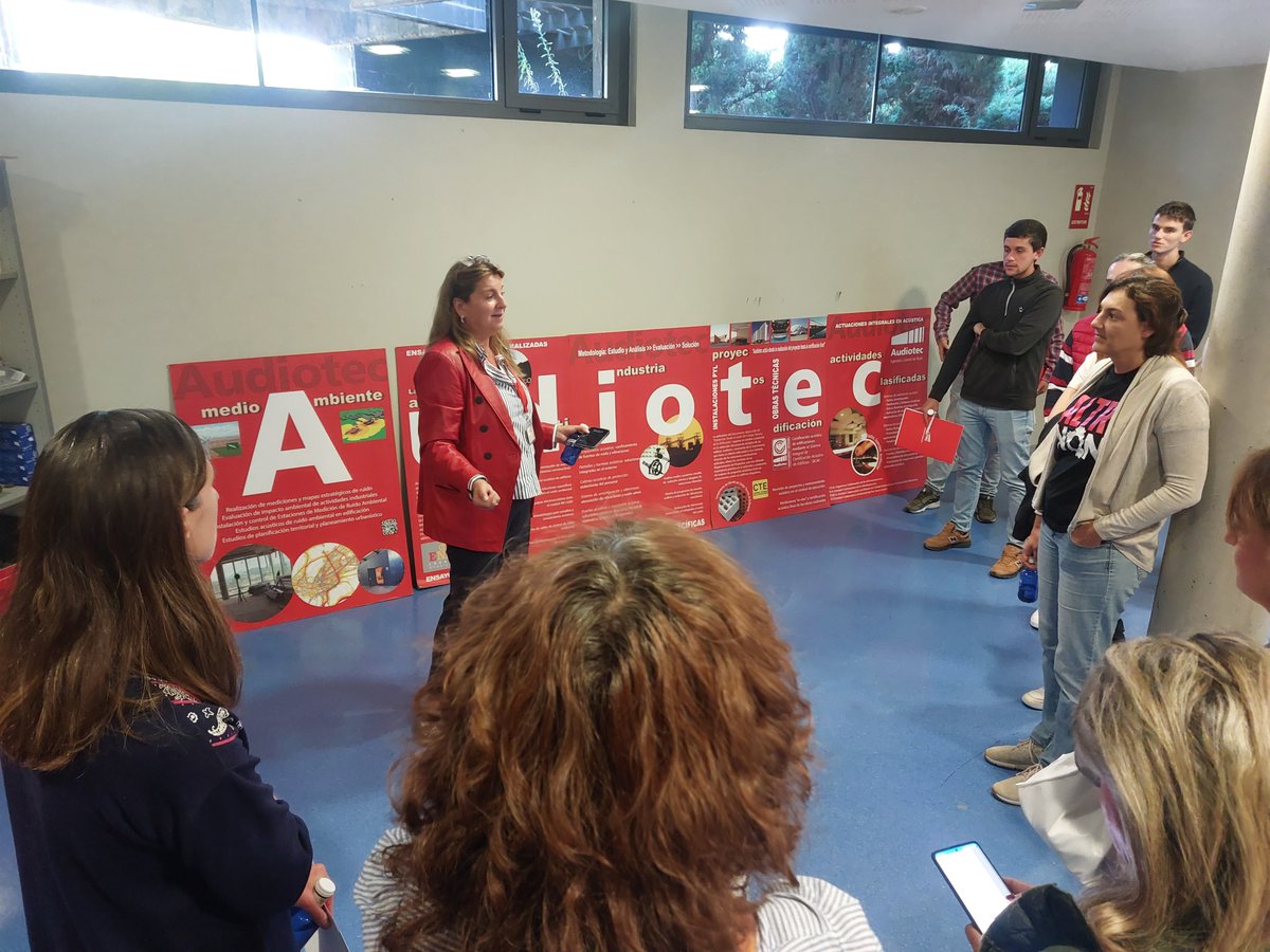 Escuela de Negocios CEU Castilla y León tweet media