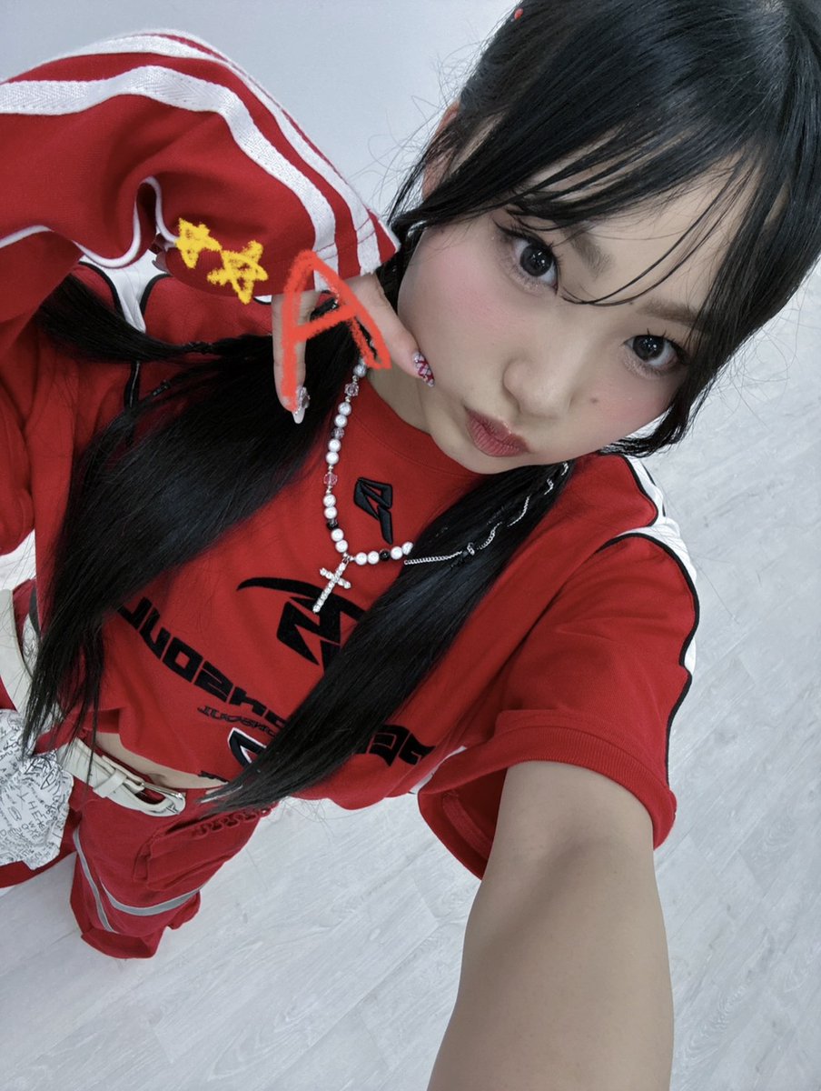 Laki922official's tweet image. 【📔日記更新💛】

Laki ｜佐藤妃希

2026.03.13
『ツアーグッズ❤️‍🔥』

🔗girls2-fc.jp/page/lucky2blo…

#Laki #佐藤妃希 #KIKI
