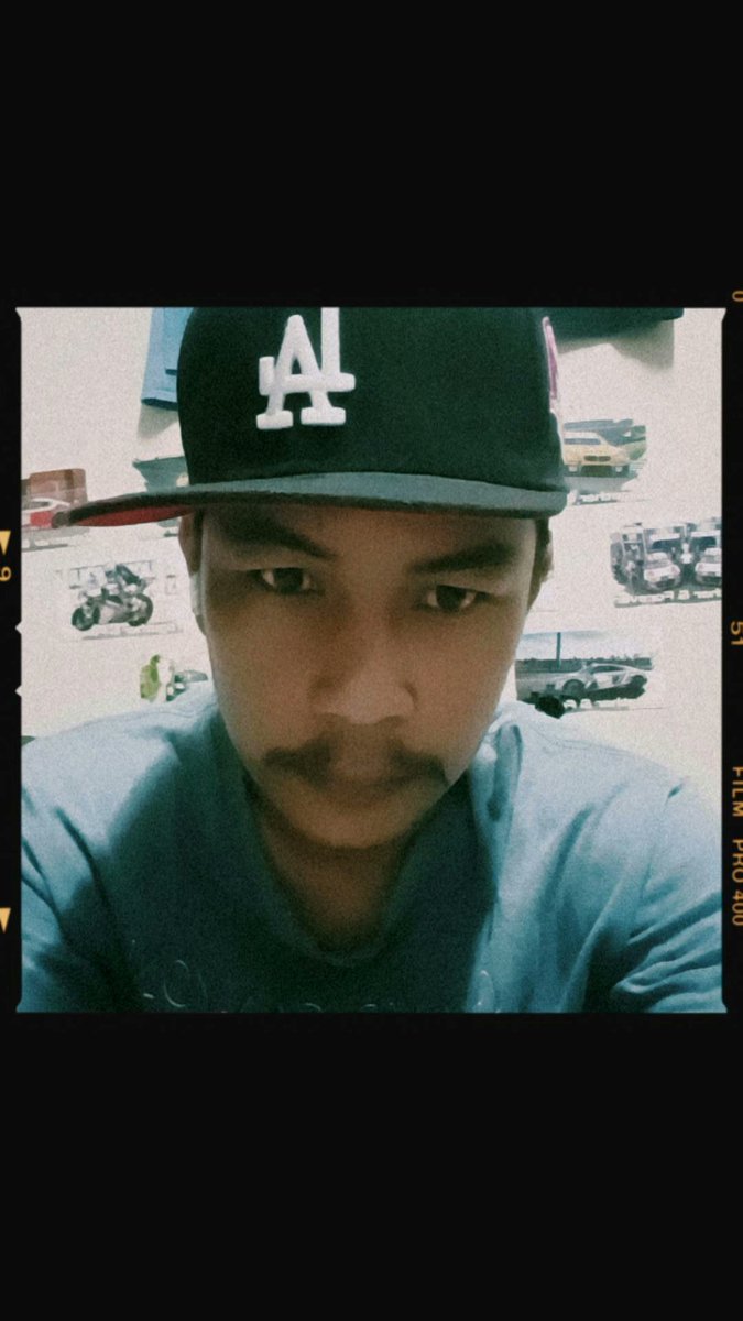 โลกแห่งความเหงา tweet media