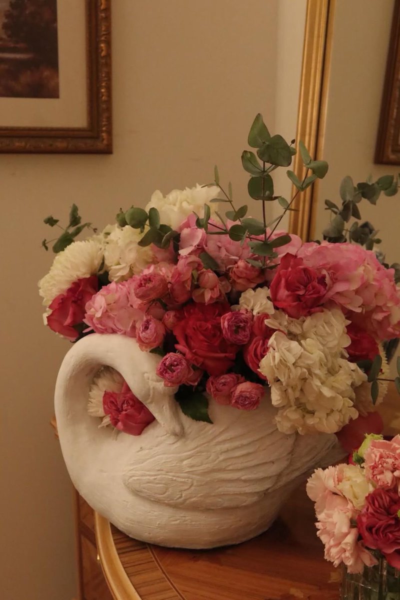 𓆸 figürsel tweet media