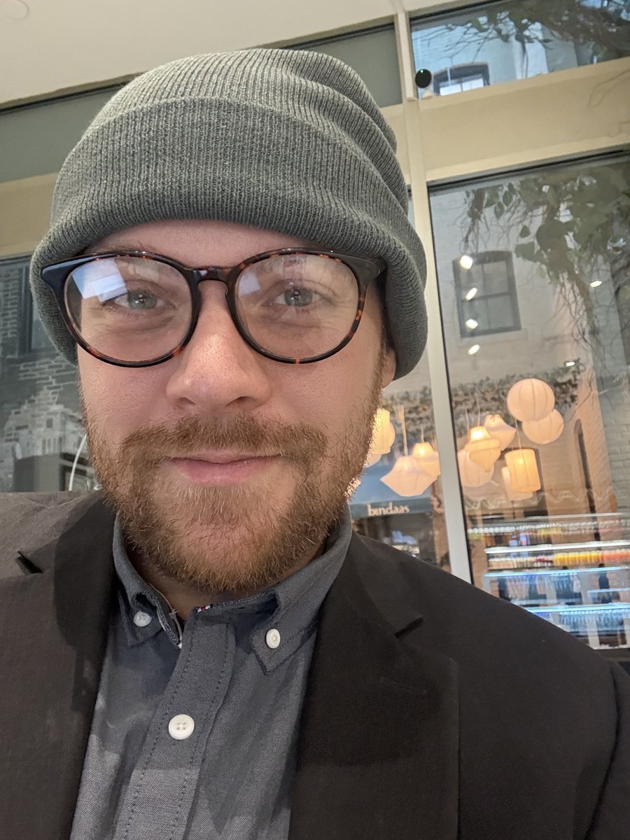 Rob Moore tweet media