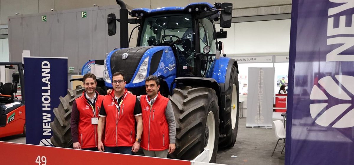 noticiasmaquina's tweet image. New Holland participa en SpainSkills 2026 dlvr.it/TRRqLw #AGRÍCOLA #NewHolland #SpainSkills2026