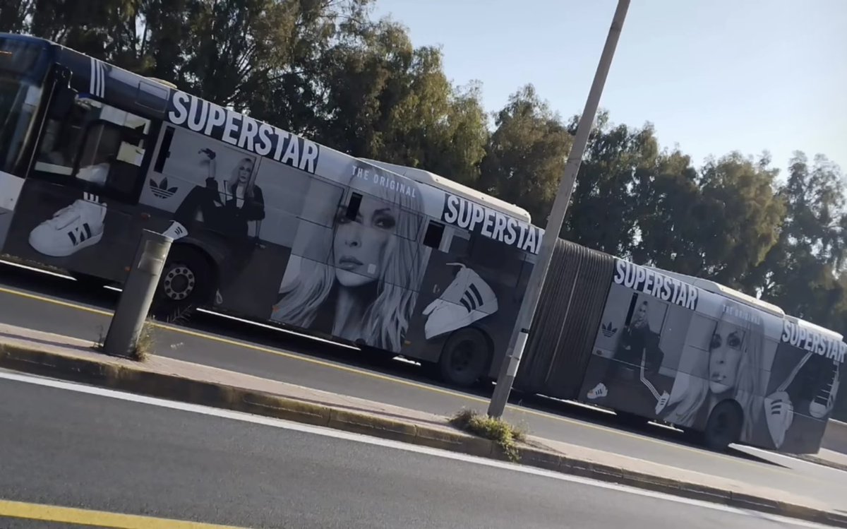 STARBATS tweet media