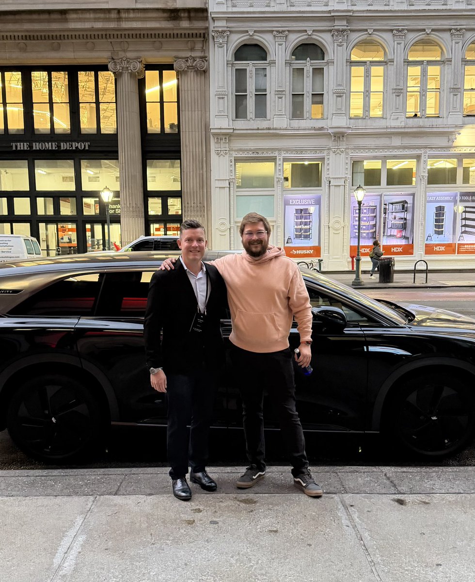 CorySteuben's tweet photo. Honored to spend 2.5 hours this morning with @itskyleconner. We dove deep into all things “midsize”, with hardware on hand. Look for his first take today.@LucidMotors https://t.co/ocoVinY1UW