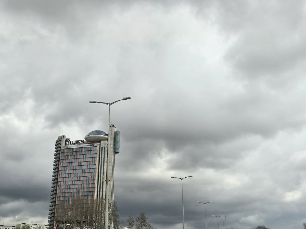 M.Isabel tweet media