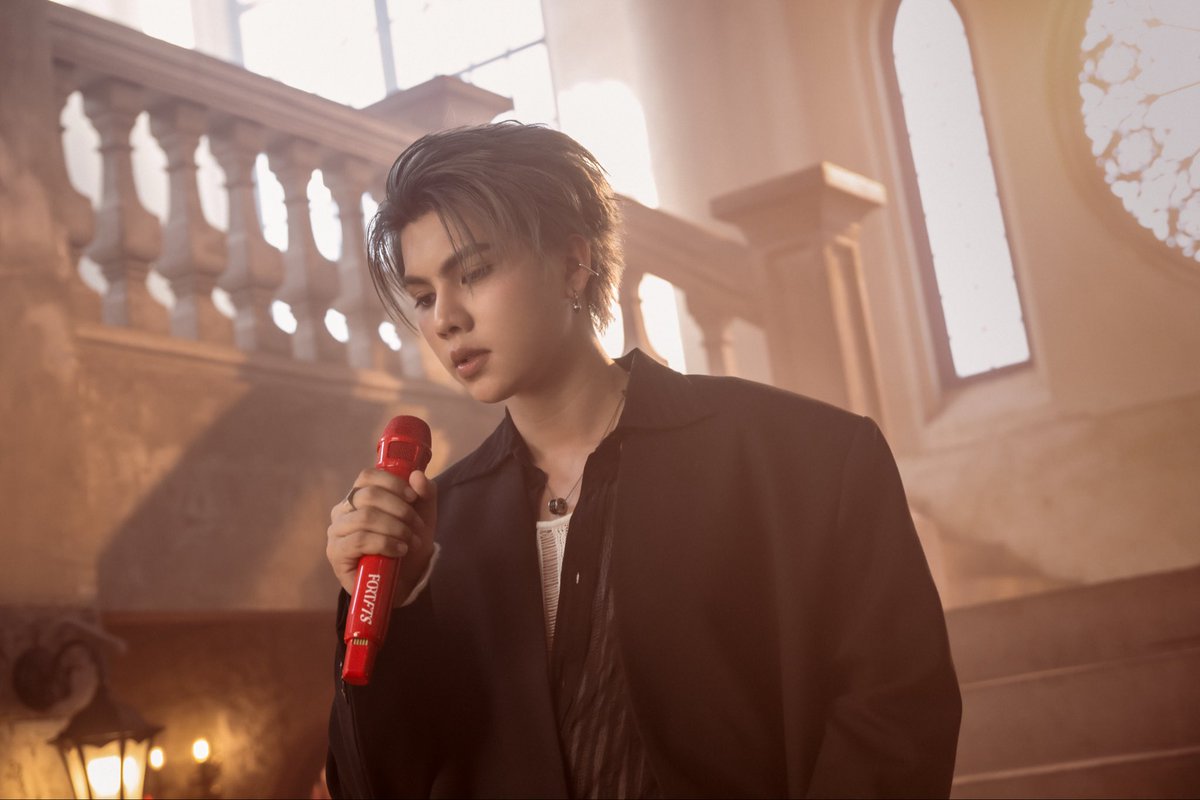 KickStart_ent's tweet photo. ทุ่มเทจนฉันคนนี้ไม่เหลืออะไร…..

                                           - Vier -

FortFTS 2nd Single
#ย่ำยีPain_MV https://t.co/x95OmFYN1L