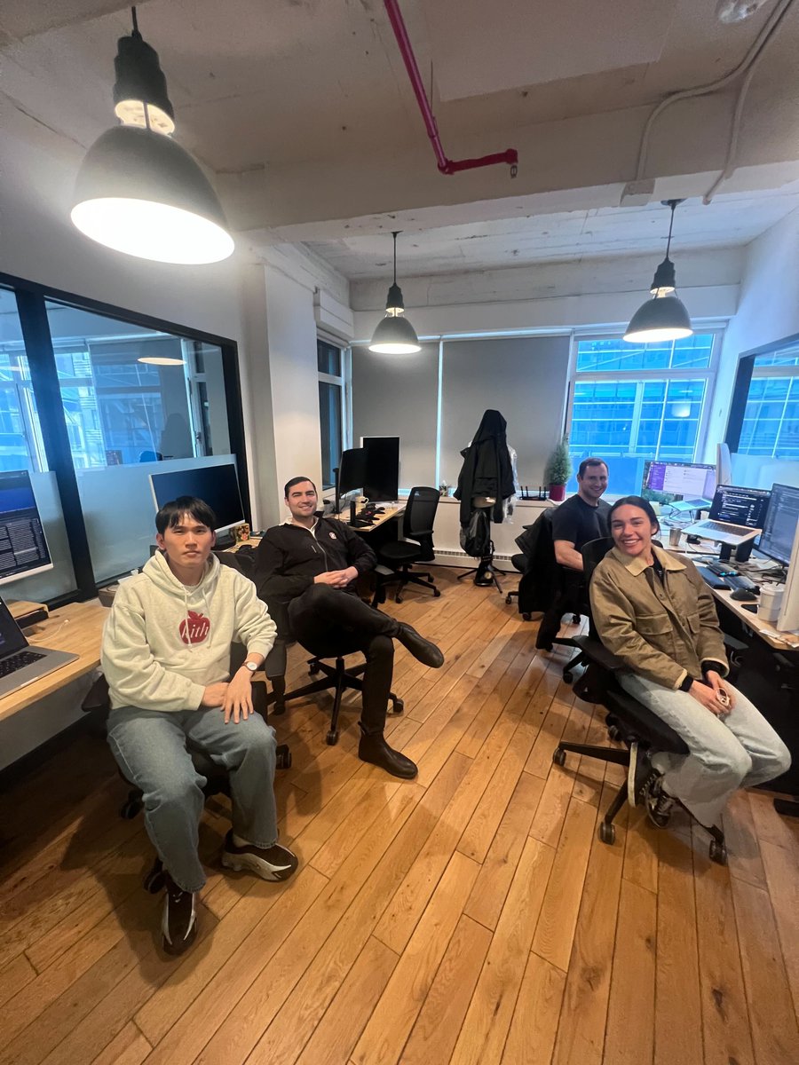 Doctronic tweet media