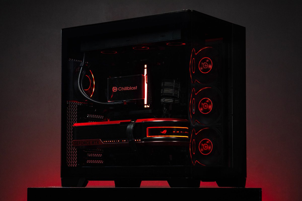 Chillblast tweet media