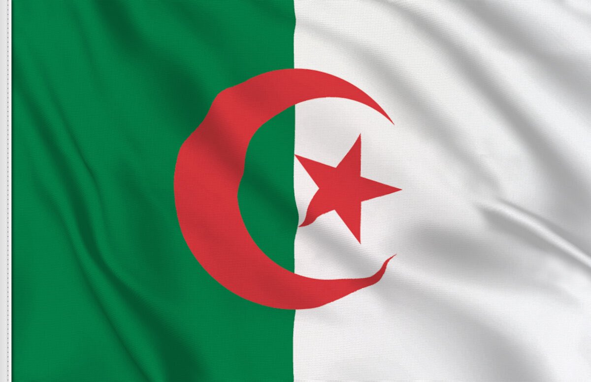 vigil_uche's tweet photo. Only for Algerians
https://t.co/JGIdDS7dpg https://t.co/GaY4UsQ5r4