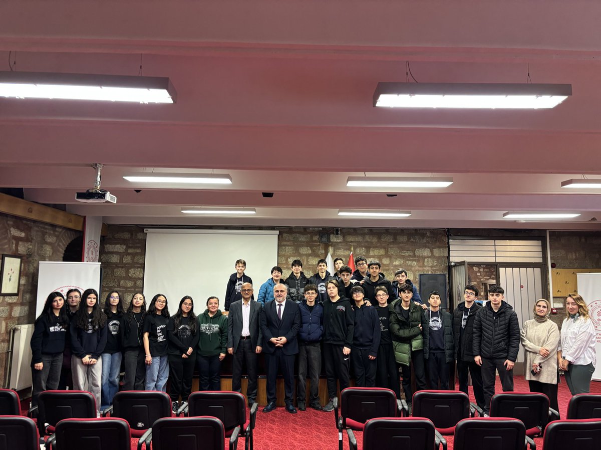 iokihk's tweet photo. “İstiklal Şairi Mehmet Akif” isimli etkinliğimiz Prof. Dr. Ali KURT’un katılımıyla kütüphanemizde gerçekleşmiştir.

Katılım sağlayan tüm kullanıcılarımıza teşekkür ederiz.

@KTBKYGM 
@iktm34 
@KutuphaneEtkin https://t.co/sWM0o5jdhe