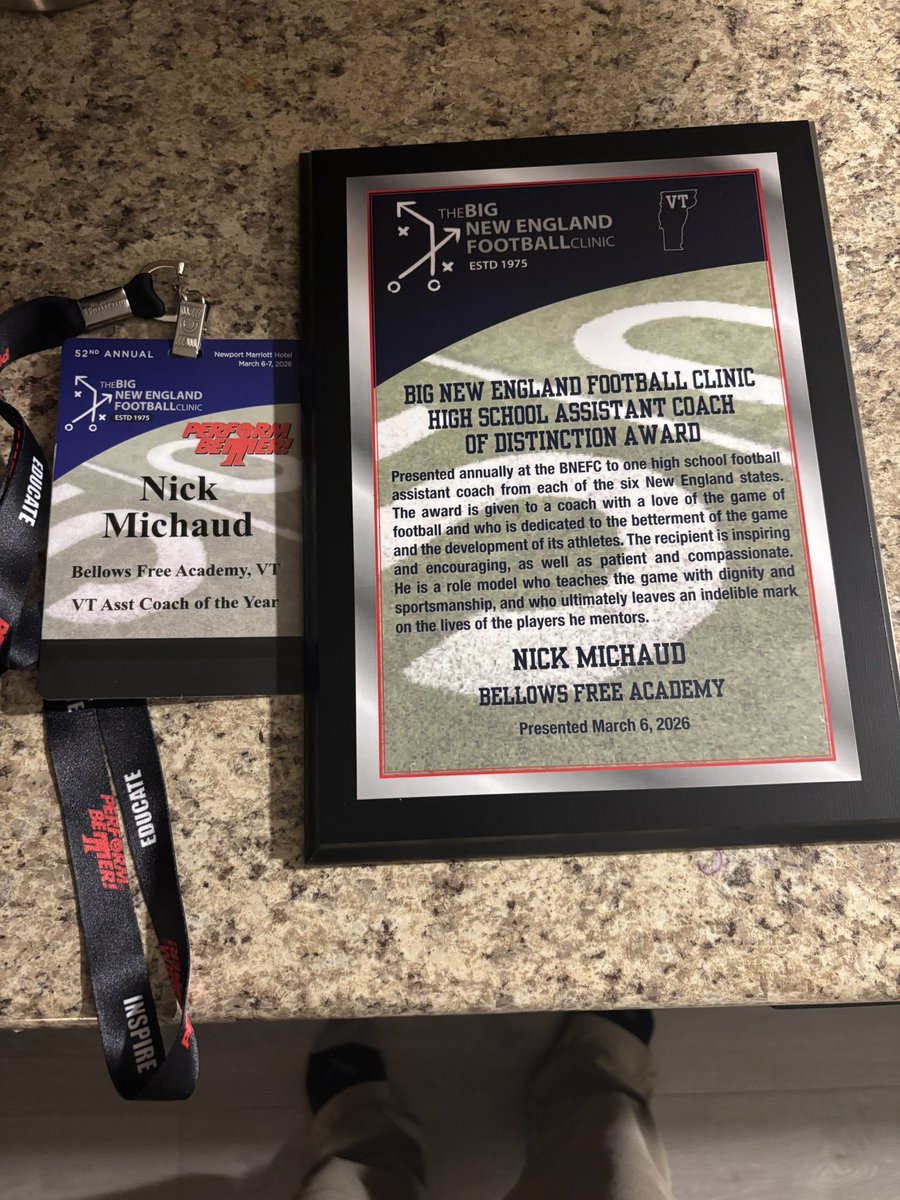 nm802's tweet photo. What a great weekend at the BNFC! Connected with some great coaches. Can wait to implement some of the things I learned this fall! https://t.co/p2LZ8OOa1j