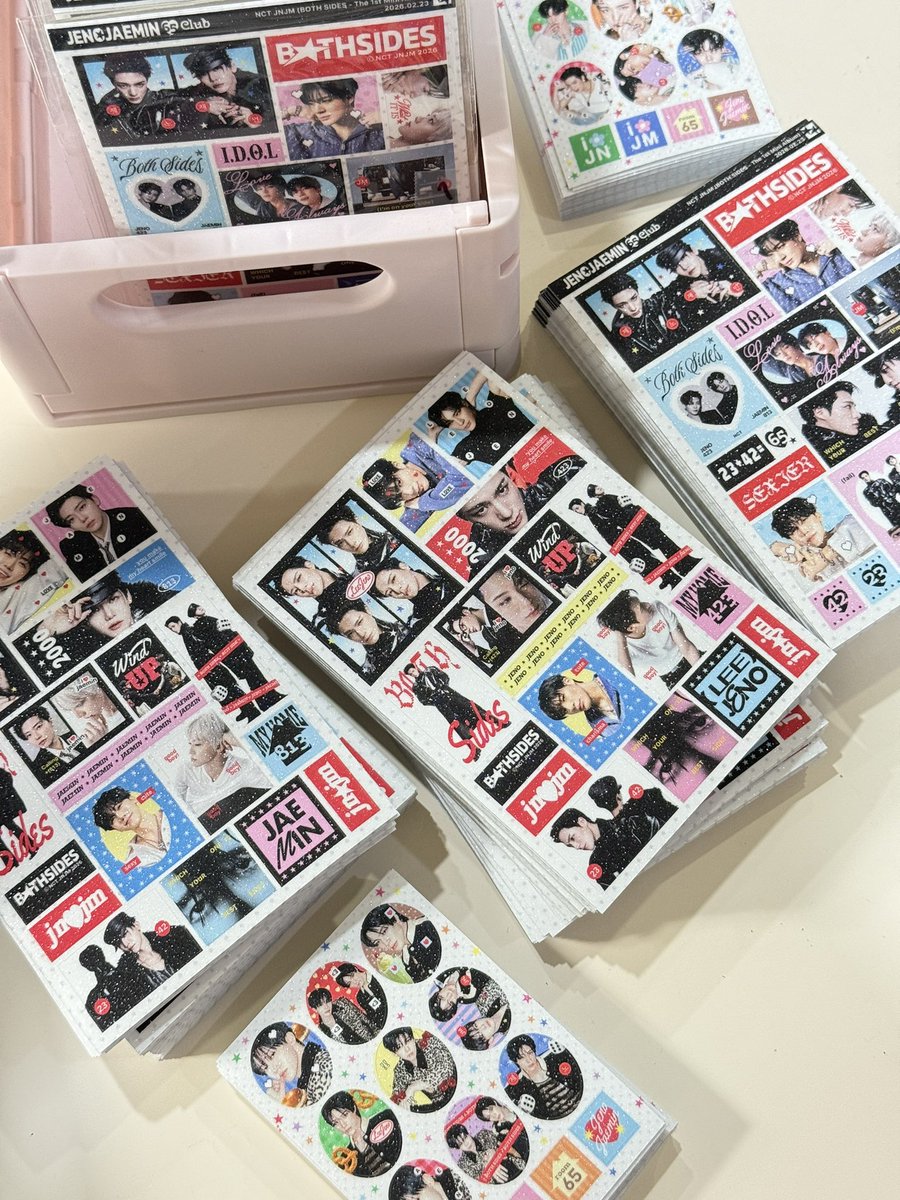 สอบถามทาง dm tweet media