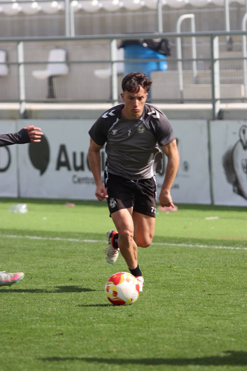 RBL1912's tweet photo. 🔜 Seguimos trabajando. Próxima cita: #BalonaUDTomares https://t.co/piTfa5sFim