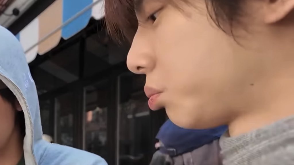 𝐛𝐚𝐦𝐛𝐢 tweet media