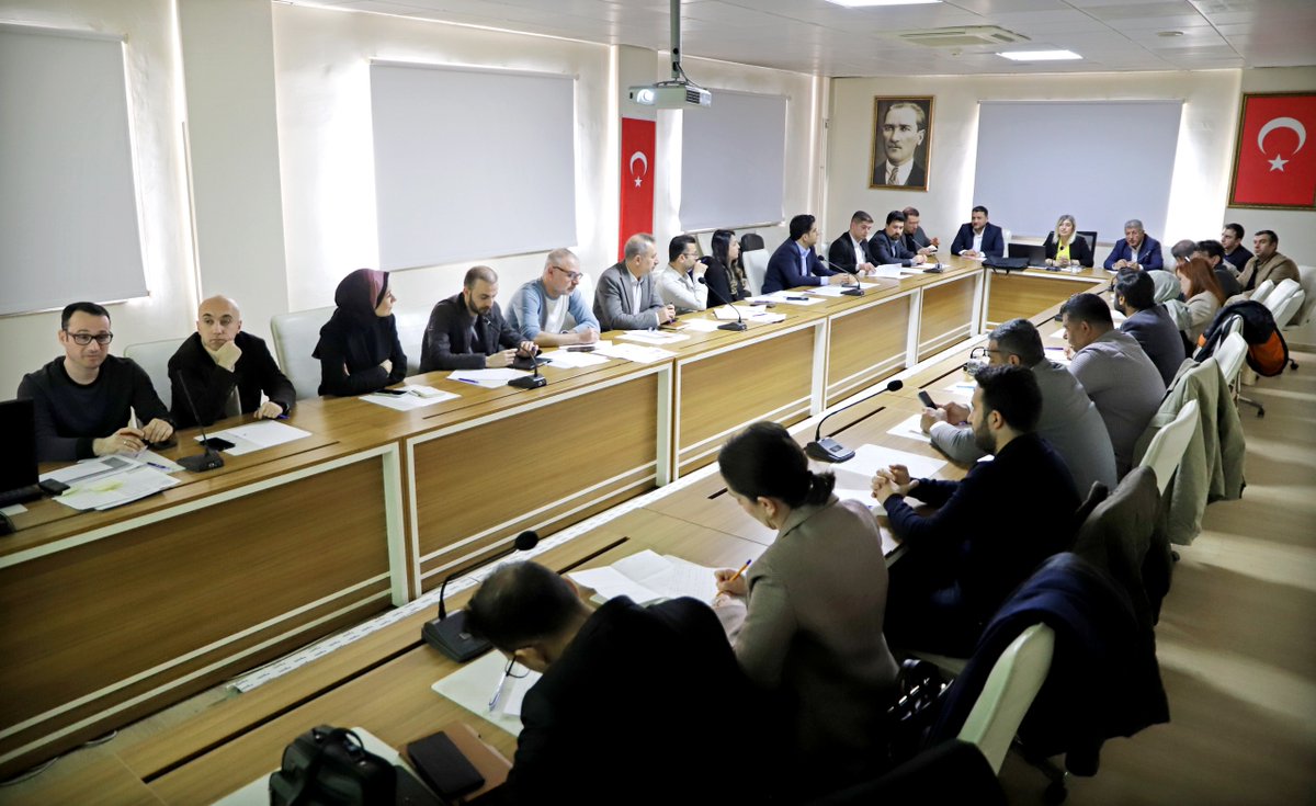 Sağlıklı Hayat Merkezleri 2026 Yılı Toplantısı.
sanliurfaism.saglik.gov.tr/TR-378279/sagl…
<a href="/saglikbakanligi/">T.C. Sağlık Bakanlığı</a> 
<a href="/sbkhgm/">Kamu Hastaneleri Genel Müdürlüğü</a> 
<a href="/halksagligigm/">Halk Sağlığı Genel Müdürlüğü</a> 
<a href="/ErhanBerkDR/">Erhan Berk</a>