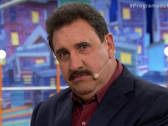 🔴PESQUISA: 

Você é a favor da prisão do apresentador Ratinho por transfobia cometida contra Erika Hilton?

SIM ou NÃO?