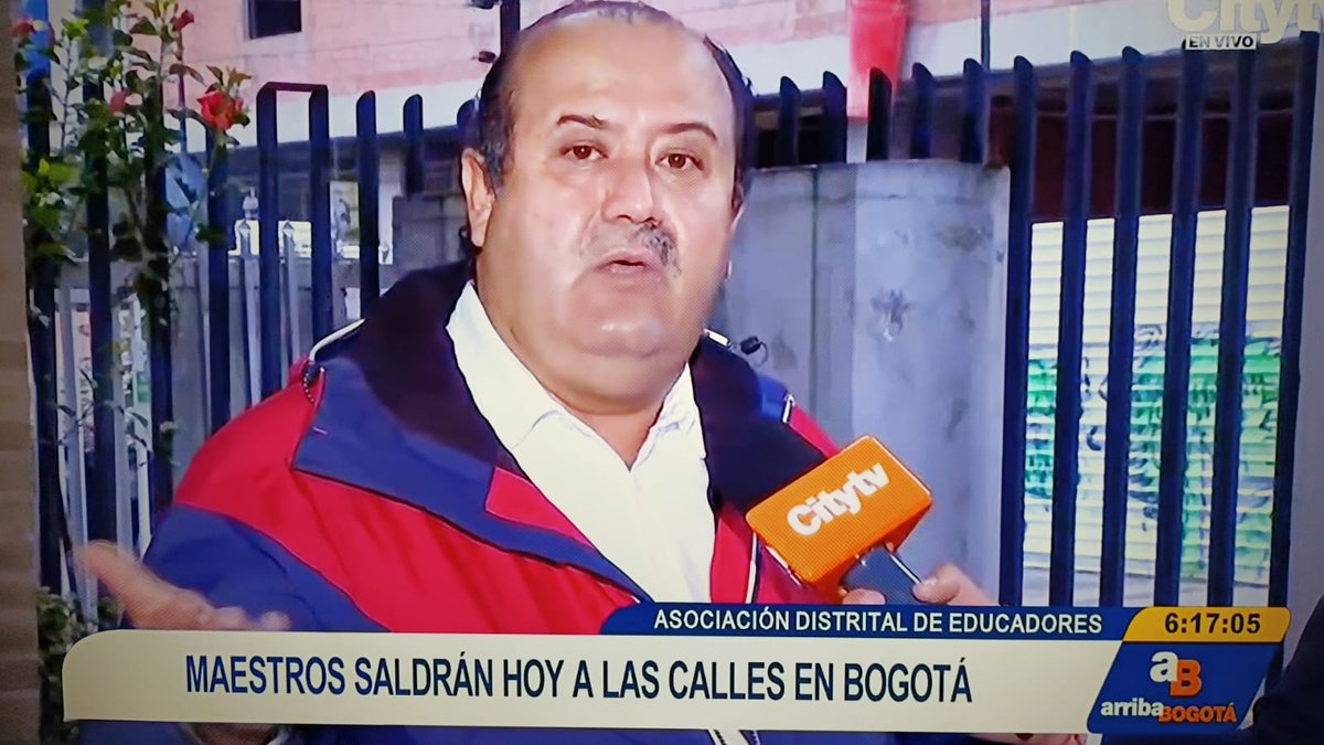 INICIA PARO DISTRITAL, Magisterio Bogotano hoy en la calles exigiendo a <a href="/Bogota/">Alcaldía de Bogotá</a> <a href="/CarlosFGalan/">Carlos F. Galán</a> <a href="/Educacionbogota/">Secretaría de Educación de Bogotá</a> <a href="/julrubiano/">Julia Rubiano</a> que cumplan con los acuerdos para materializar el derecho fundamental a la educación y las condiciones laborales. N0 al cierre de programas misionales.