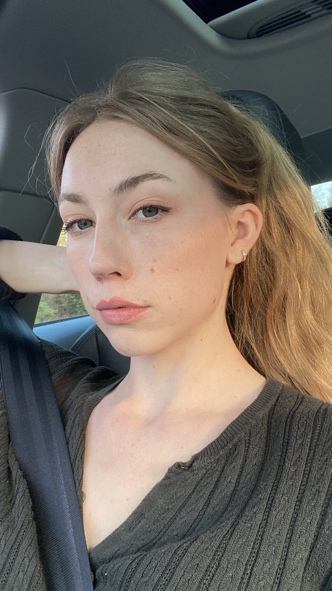 Stella Elle tweet media