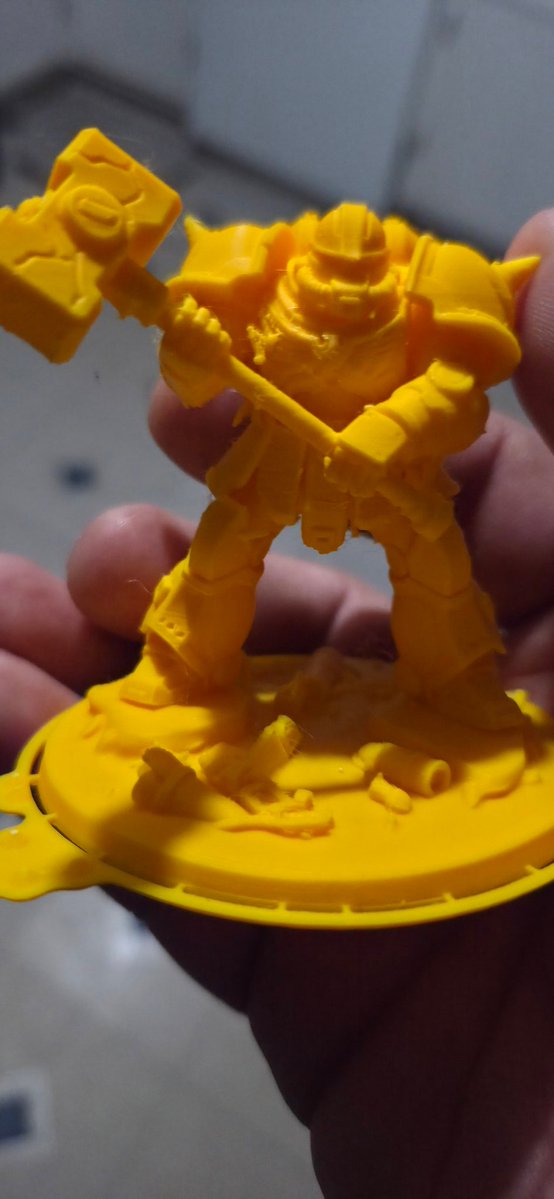 Grahamoth tweet media