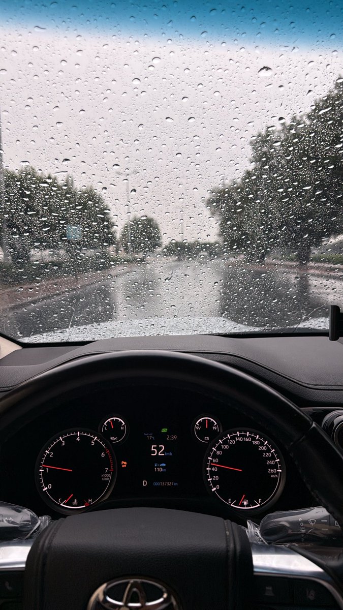 i_3all's tweet photo. اللهم صيبآ نافعآ .🌧️ 🤍 https://t.co/YTXnGirHe2