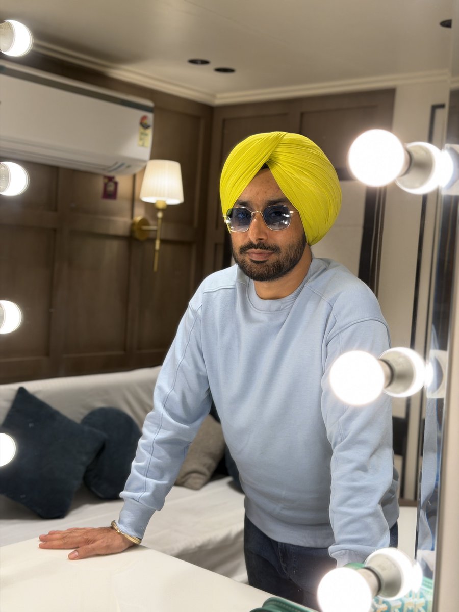 Satinder Sartaaj tweet media