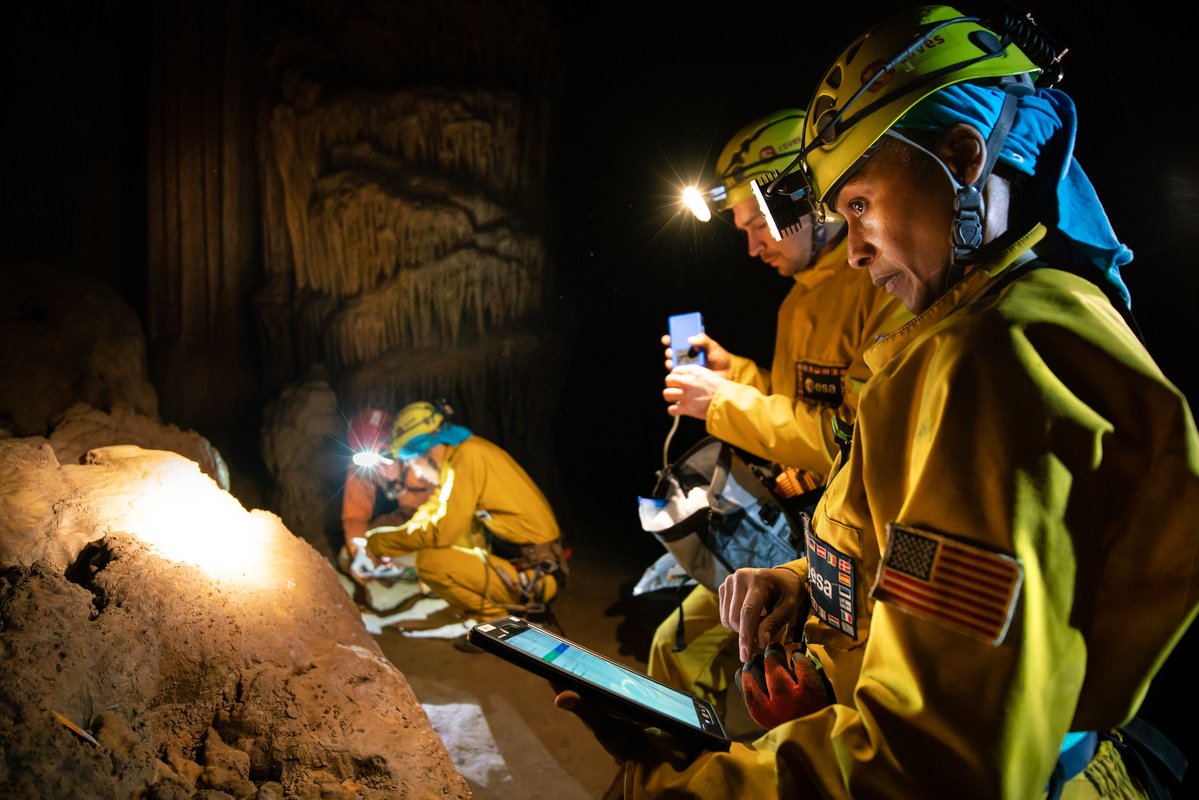 Human Spaceflight tweet media