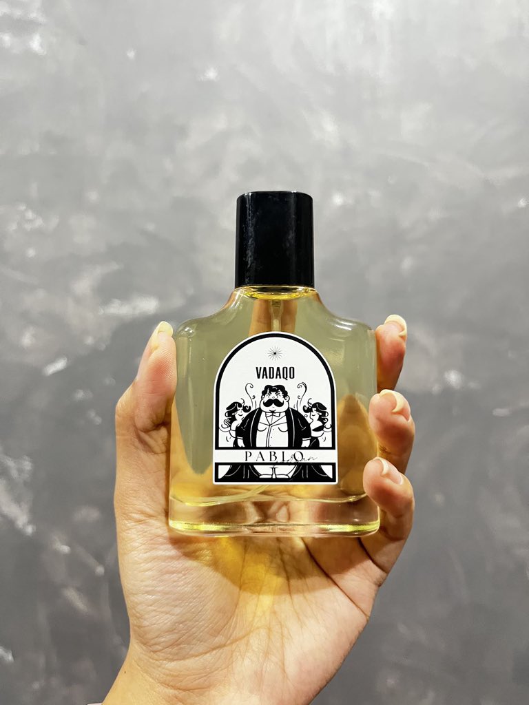 indomaretfreshh's tweet photo. soal parfume cowo aku suka banget nih dari brand vadaqo! wanginya enak bangetttt dan cocok bangett buat cowo! aku aja yang cewe
suka banget sama parfume inii! https://t.co/9M7ujq3pJP