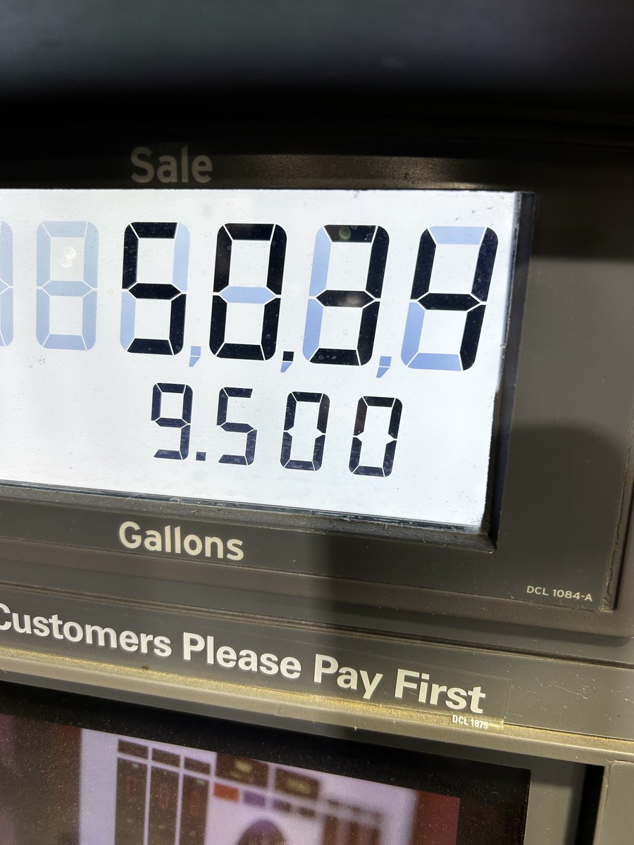 Dana Wagner tweet media