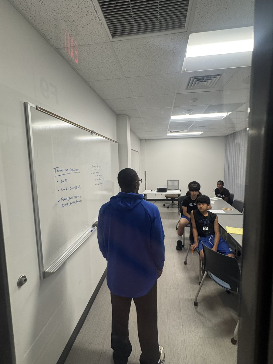 Chad President tweet media