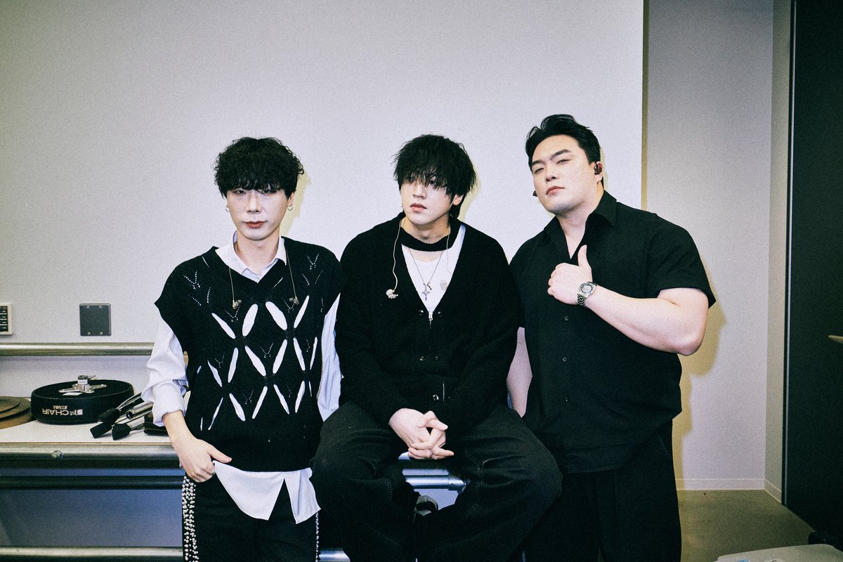 bandkikofficial's tweet image. KIK Asia Tour 2026 - JAPAN 
TOKYO DAY 1
2026.03.12.(木)
@ ADRIFT

明日も一緒に走っていきましょう！

DOOR OPEN 5PM
SHOW START 6PM

#KIK #KIKAsiaTour2026