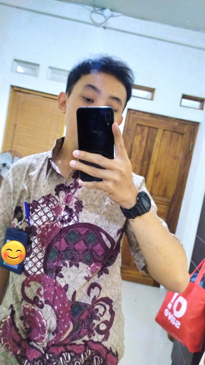stkngr's tweet photo. Rapih amat lu mau kemana sih https://t.co/J3hWUVXsfO