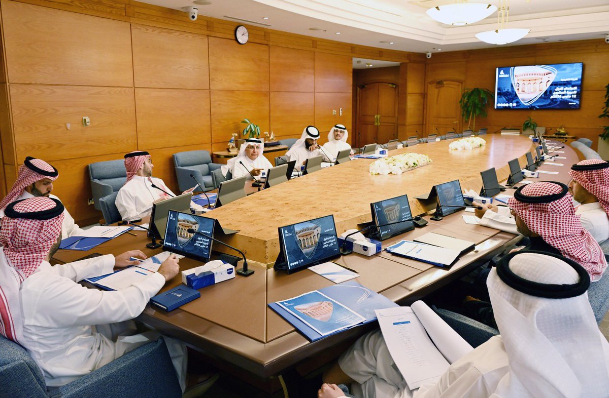 #غرفة_الشرقية tweet media