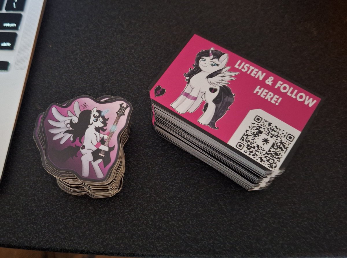 RavenFlight 🔜FestivalOfFriendship (Homecon)🦄🤘 tweet media