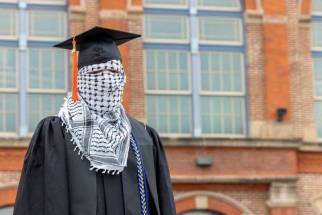 .davιd🎀 tweet media