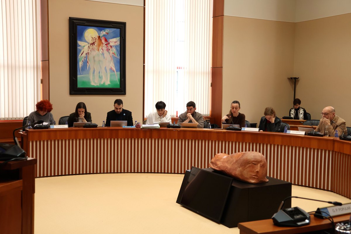 Parlamento Galicia tweet media