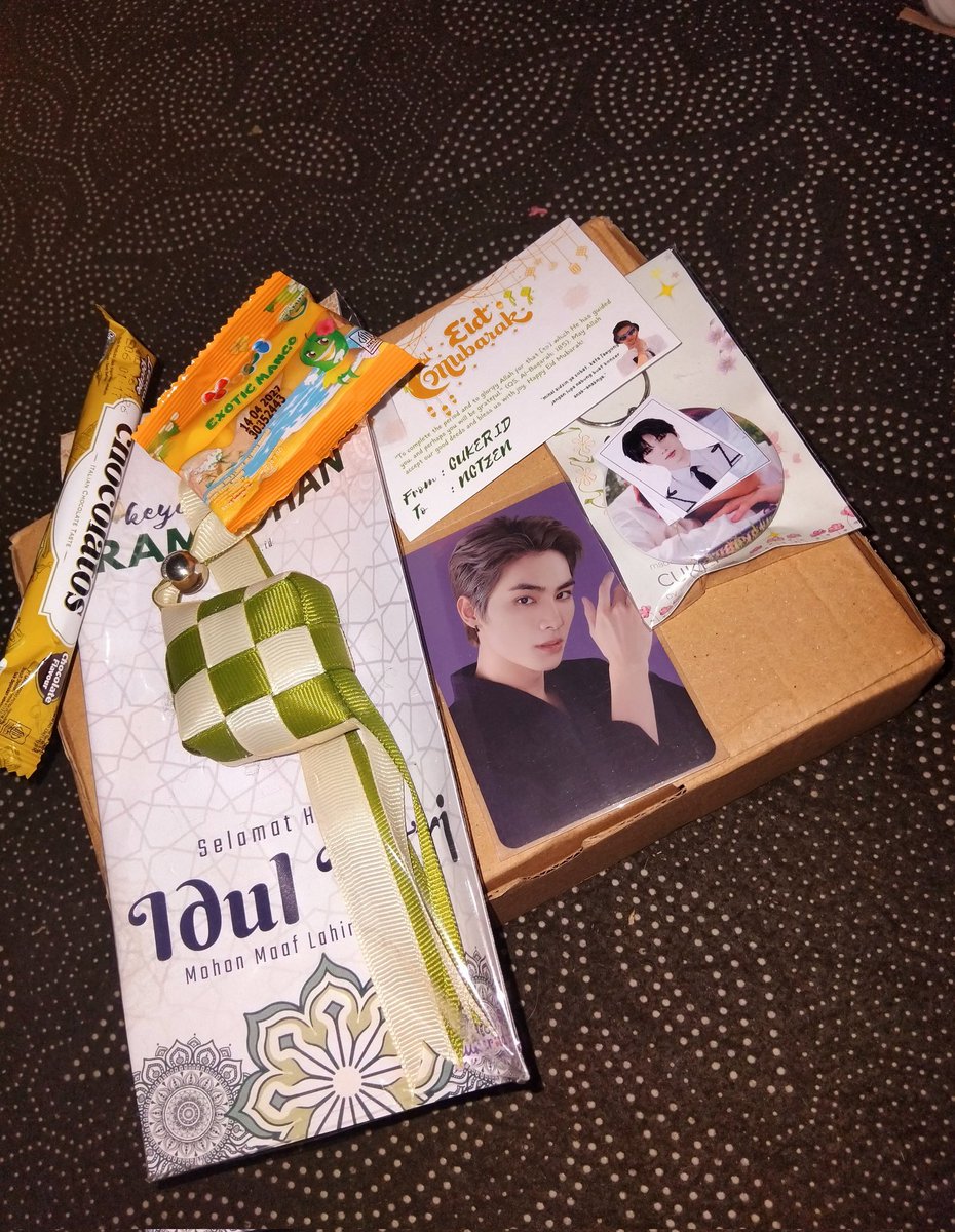 Lallavienrosee's tweet photo. trimakasih banyakkk ka @suniiesday buat freebies nya yg lucu nan menggemaskan ini🥺🫰🏻🫰🏻 dan trimakasih jga pc nya, omg dejun ku my honey bunny sweetie ku♥️♥️♥️ https://t.co/0bbK2NcU4Z